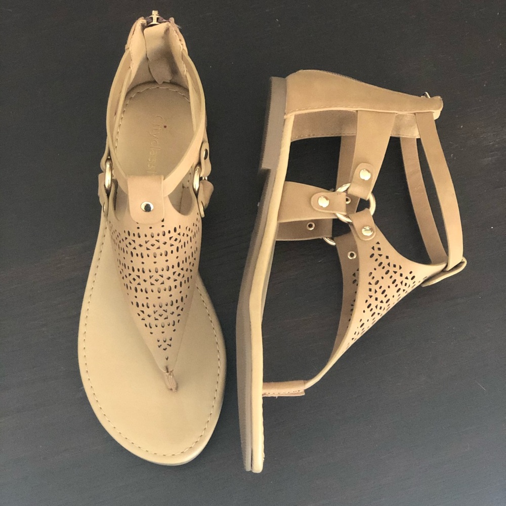 Perforated Tan Sandals - Picture 3 of 4